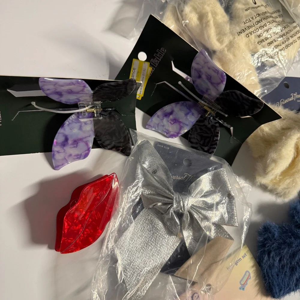 Lot of 12 Hair Accessories Universal Thread Wild Fable Bows Butterfly Clips Gems